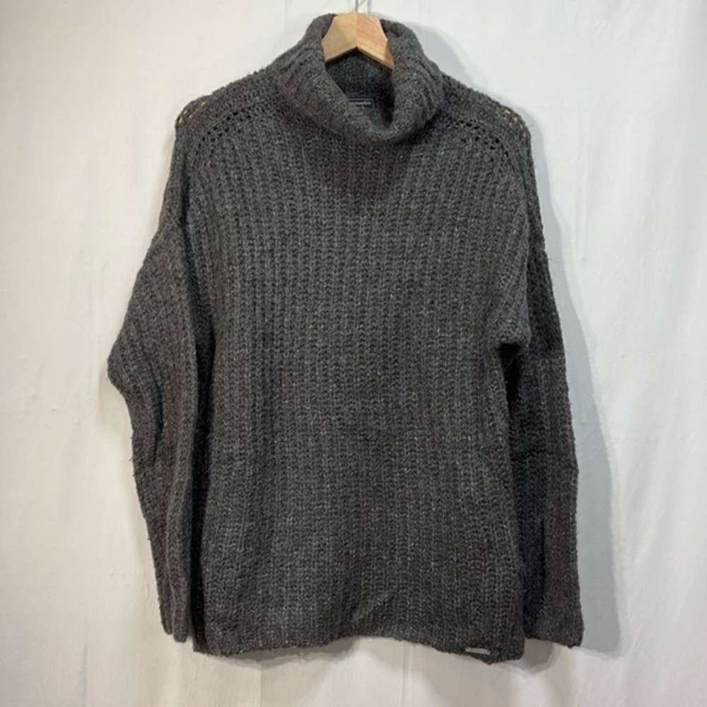 🦚 A&F wool blend cow neck gray tunic sweater: